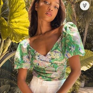 ASTR Green Floral Puff Sleeve Top